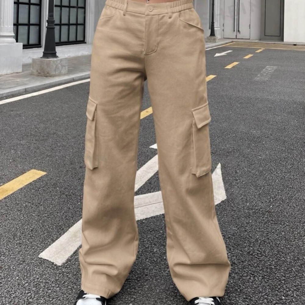 Khaki pants